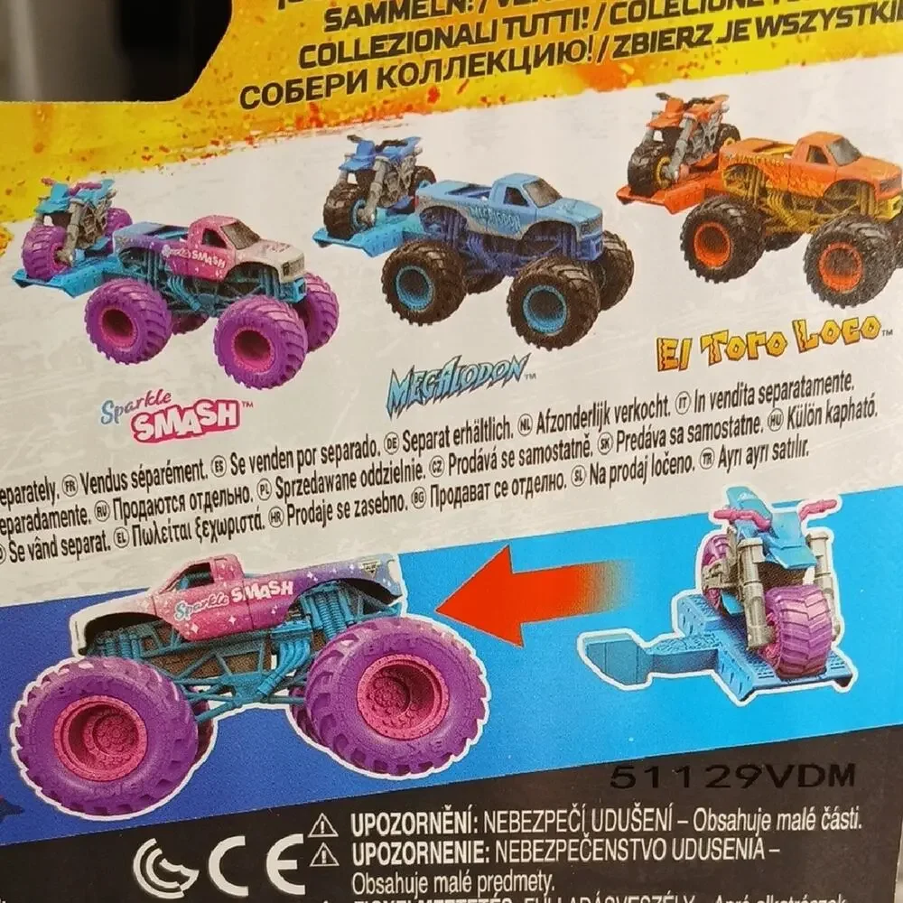 Monster Jam Sparkle Smash with motorcycle Monster Truck - Blue and Pink - Picture 4 of 4